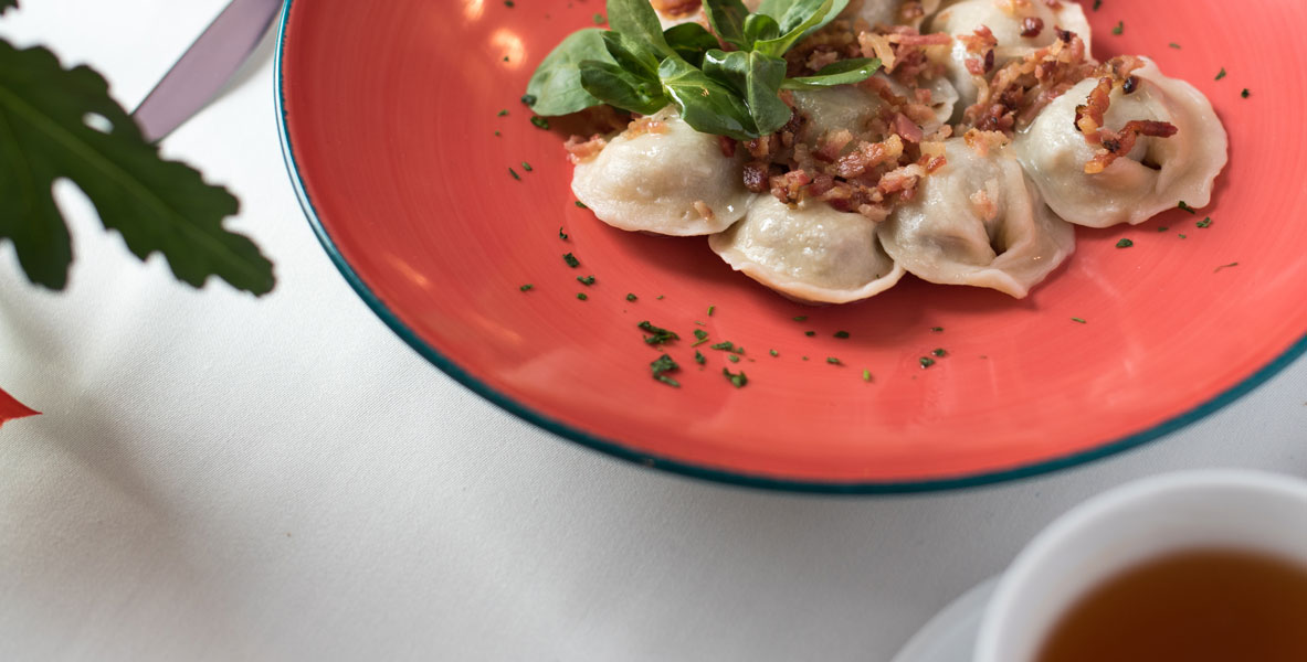Pierogi, lokalne produkty i smak Krainy Kanału Elbląskiego – spotkanie w Pasłęku